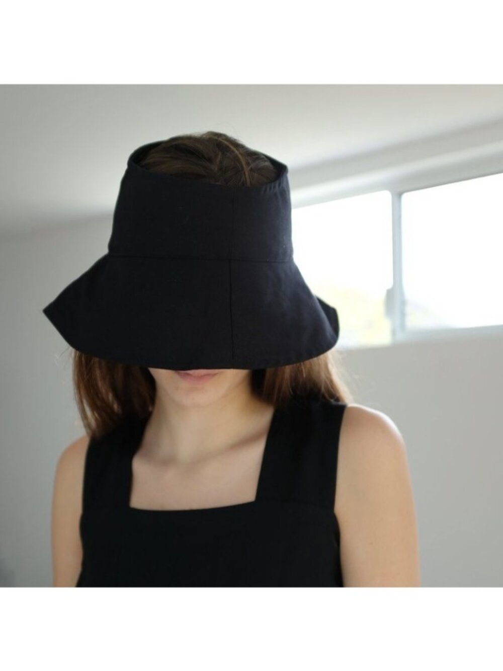Beklina Topless Sunhat Bucket hat in Black Size S/M - Picture 2 of 3